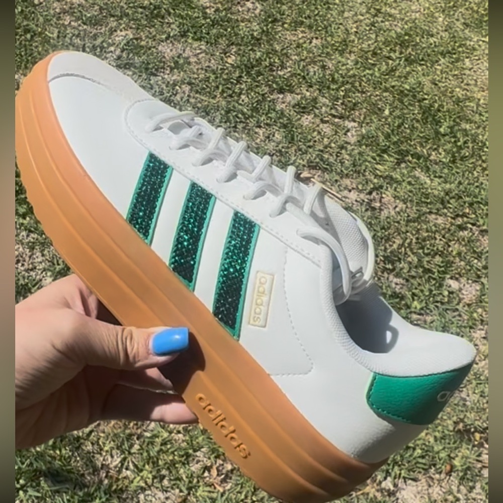 NWT Rhinestone Green and White VL Court Bold Adidas